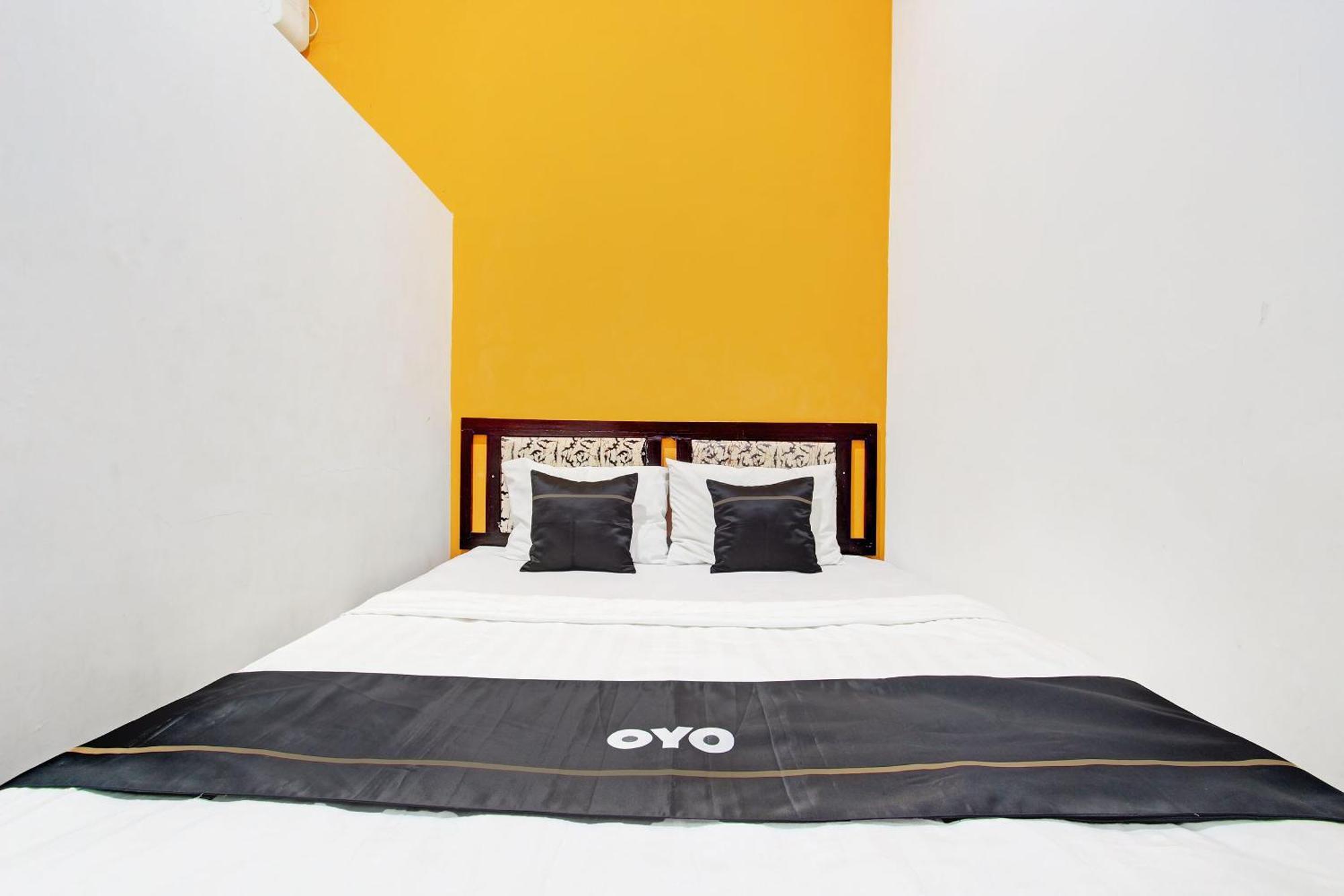 Capital O 92929 Hotel New Tirta Kencana Syariah Tegal  Esterno foto