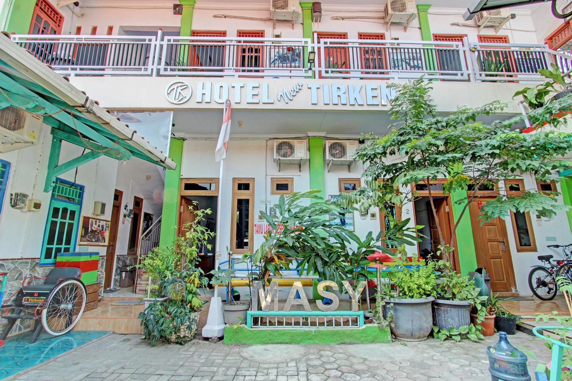 Capital O 92929 Hotel New Tirta Kencana Syariah Tegal  Esterno foto